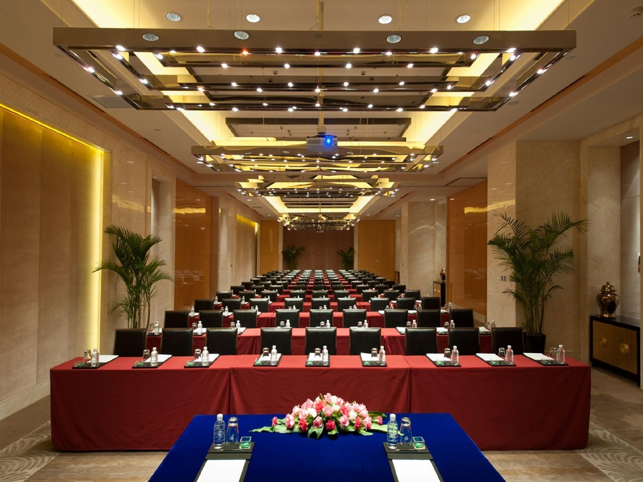 Hotel Wyndham Grand Plaza Royale Colorful Yunnan Kchun-ming Exteriér fotografie